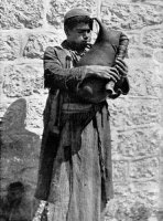 Bagpiper
